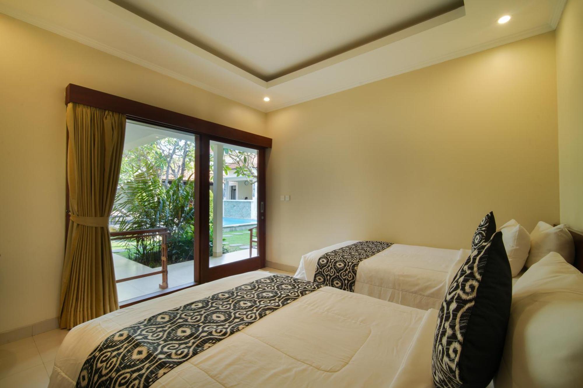 Canggu Bagus Guest House Buitenkant foto