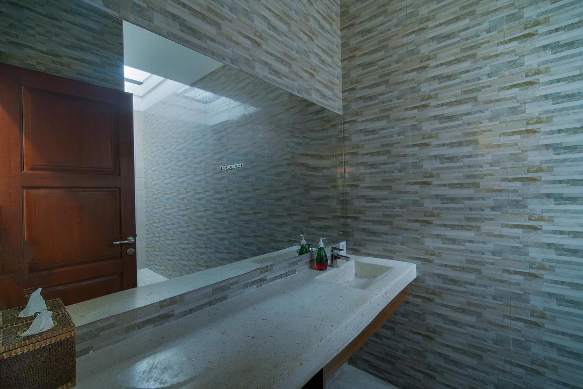 Canggu Bagus Guest House Buitenkant foto