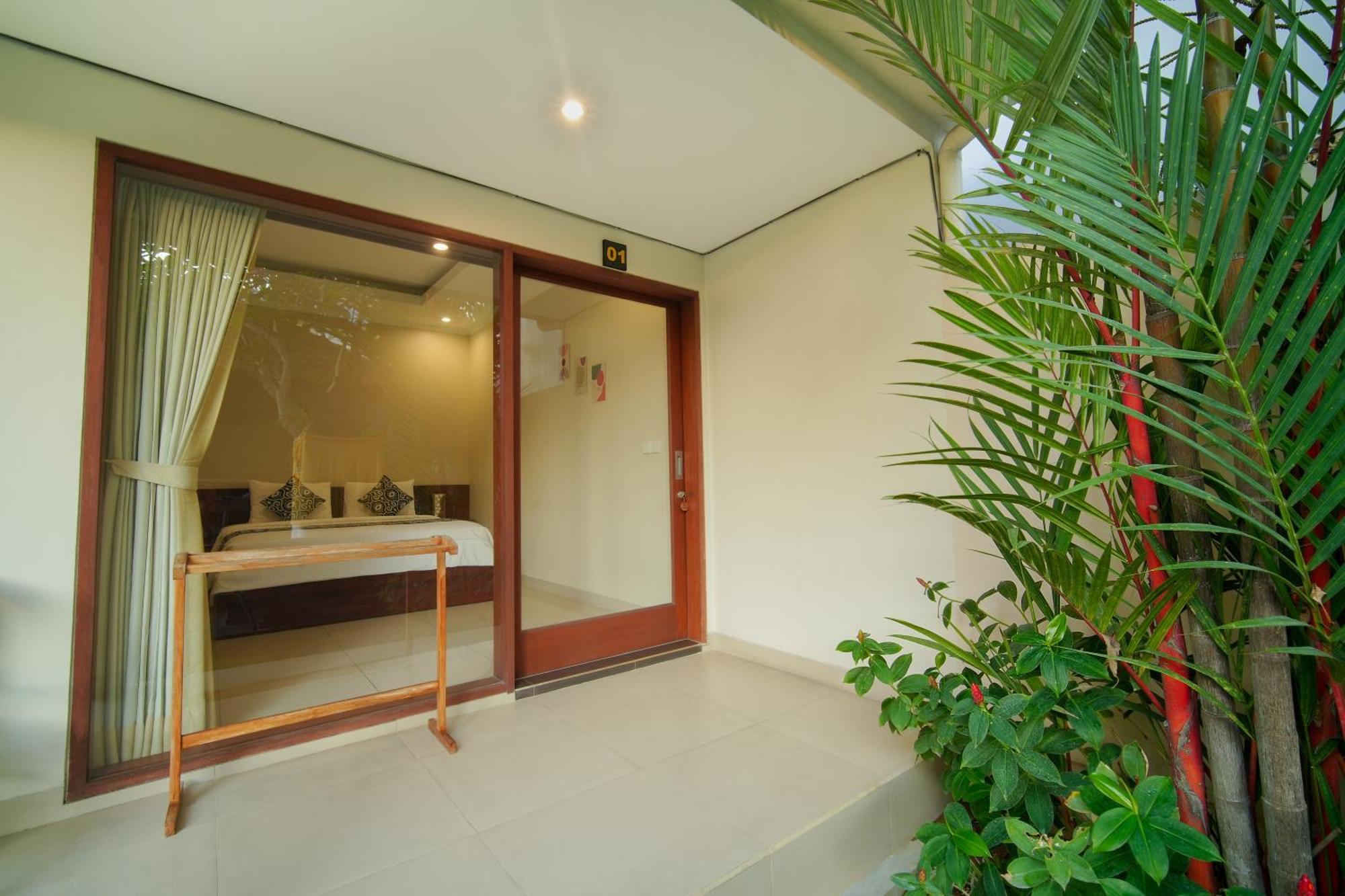 Canggu Bagus Guest House Buitenkant foto