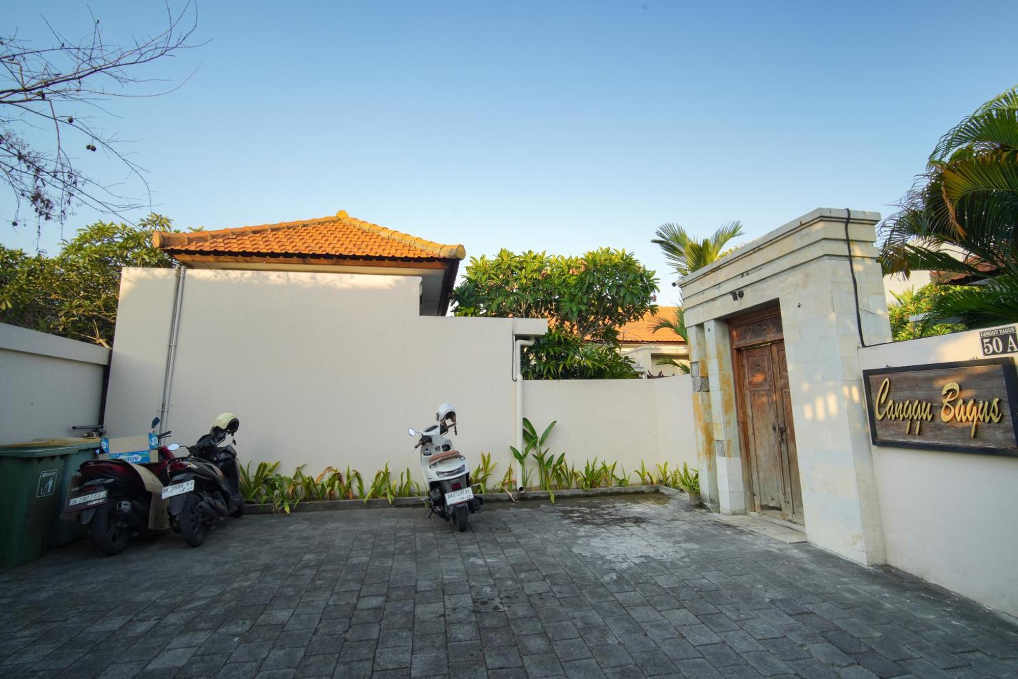 Canggu Bagus Guest House Buitenkant foto